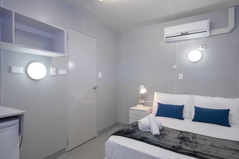 Lake Kawana Accommodation - QLD Tourism 5