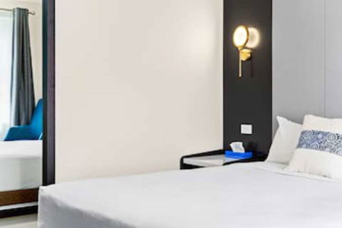 WM Hotel Bankstown - QLD Tourism 0