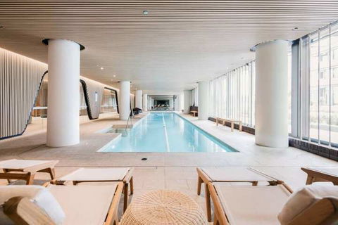 21 Docklands - Queensland Tourism 2