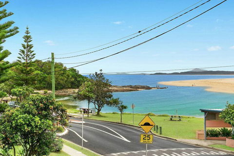 Oceanview - QLD Tourism 5