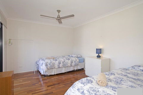 Hibiscus House Sawtell NSW - QLD Tourism 3