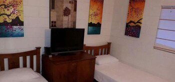 La Casa De Playa - Queensland Tourism 6