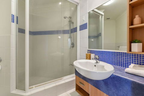 BEACH BLISS LUXURIOUS APARTMENT With POOL - QLD Tourism 2