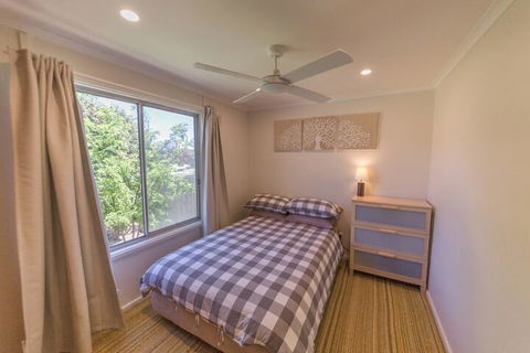 17 Broadbeach Drive - QLD Tourism 7