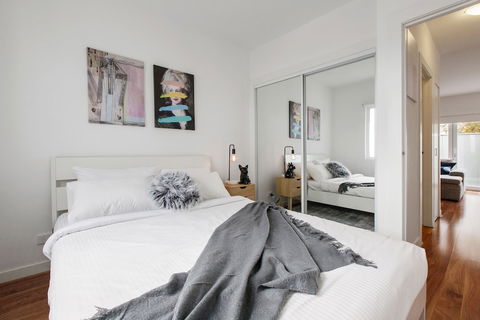 Heart Of Highett Apartment By Ready Set Host - QLD Tourism 4