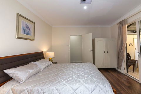 The Haven 6A Turnberry Drive - QLD Tourism 7