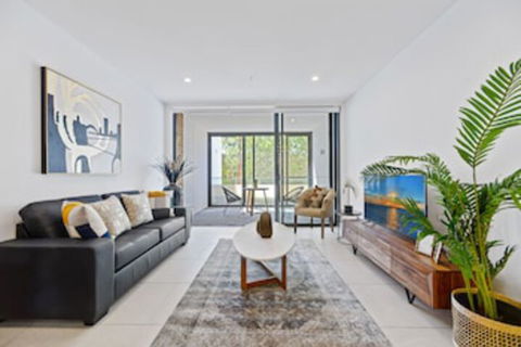 HomeHotel New & Walking To Shopping Super Clean - QLD Tourism 0