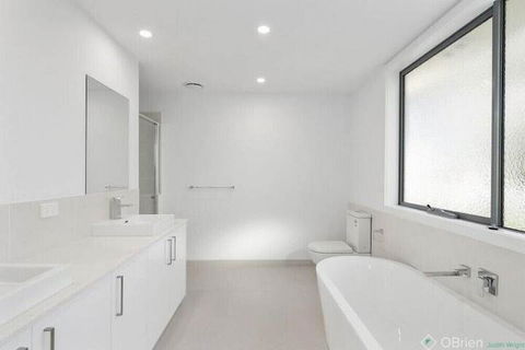 Phillip Island Townhouses - Queensland Tourism 5
