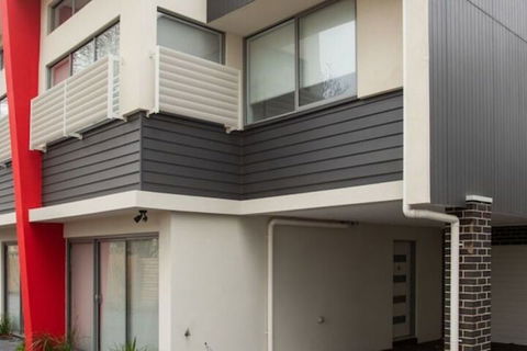 Phillip Island Townhouses - Queensland Tourism 2