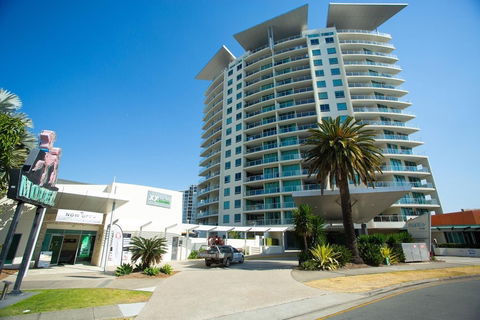Wings Private Apartments - Queensland Tourism 1