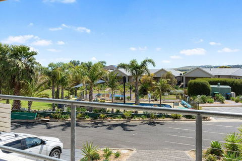 Wenneelys 26 / 45 St. Andrews Boulevard - QLD Tourism 4
