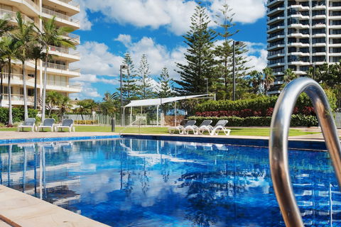 Contessa Holiday Apartments - Queensland Tourism 3