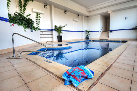 Contessa Holiday Apartments - Queensland Tourism 2