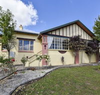 Wyatt Guest House - Queensland Tourism