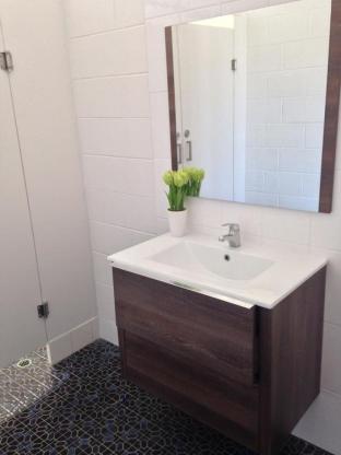 Foreign Exchange Accommodation Beachside - QLD Tourism 4