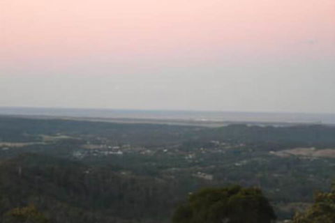 At Sunrise Cottages - Queensland Tourism 1