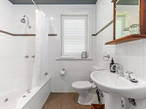 Broughton Mill Farm Guesthouse Berry - QLD Tourism 4