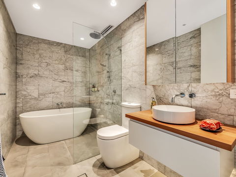 Tamarama Apartments - Queensland Tourism 4