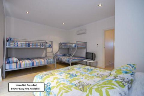 The Block Townhouses - QLD Tourism 2