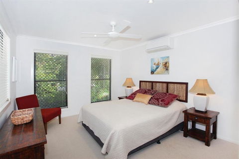 8 Springfield Avenue Pet Friendly Linen Included - Queensland Tourism 1