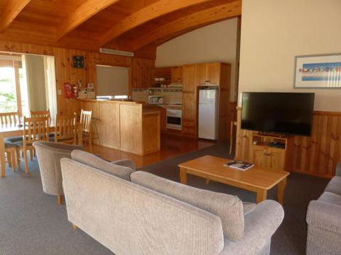 Bridport Villa - QLD Tourism 0