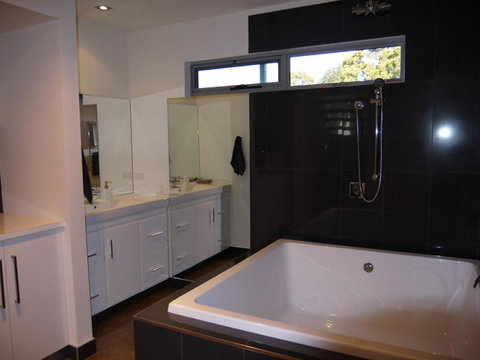 Spectacular Holiday Living - QLD Tourism 5