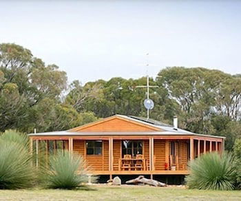 Eleanor River Homestead - Queensland Tourism 1