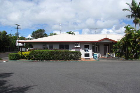 Atherton Hallorans Leisure Park - QLD Tourism 4