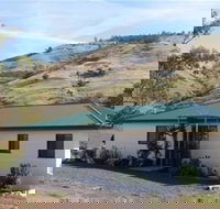 Elm Cottage - QLD Tourism