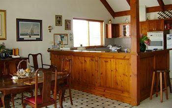 Cricklewood Cottage - Queensland Tourism 1