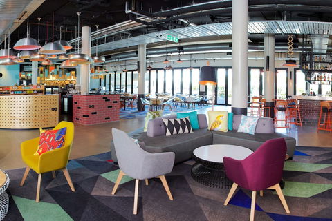 Atura Blacktown - QLD Tourism 6