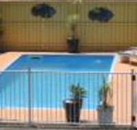 Twin Pines Motel - Queensland Tourism