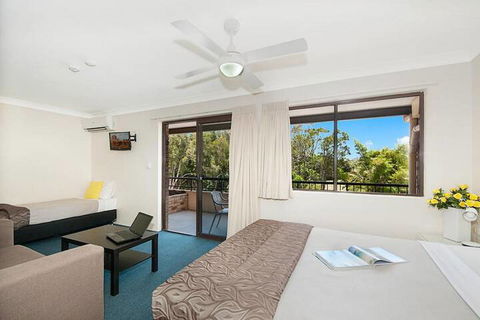 Byron BaySide Central Studio Apartments - Queensland Tourism 3
