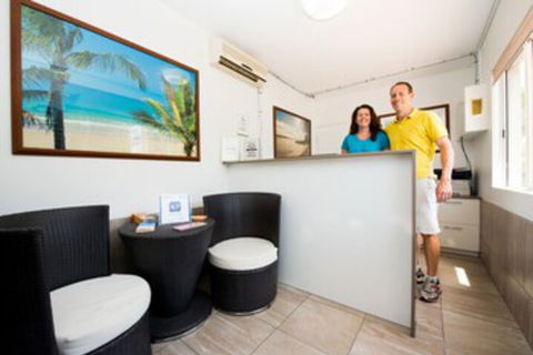 Noosa Sun Motel - QLD Tourism 0