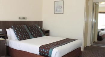 Boulevard Motor Inn - QLD Tourism 5