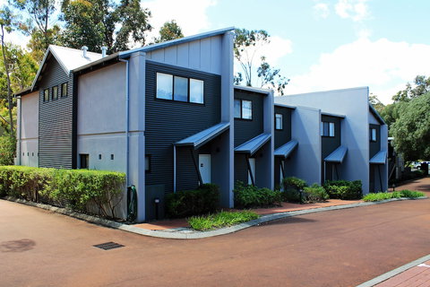 Margarets Forest - QLD Tourism 4