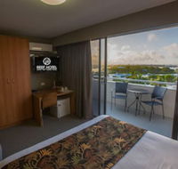 Gladstone Reef Hotel Motel - Queensland Tourism