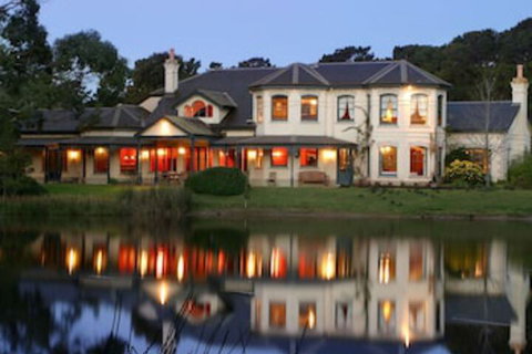 Woodman Estate - Luxury Country House Restaurant & Spa - QLD Tourism 0