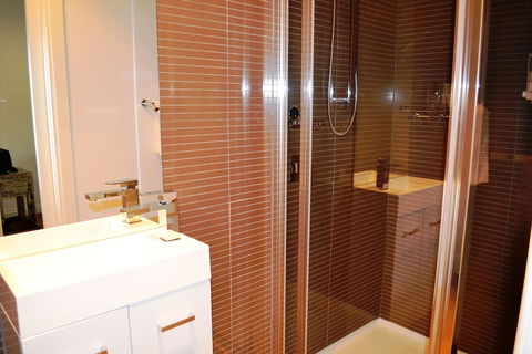 Healesville Garden Accommodation - QLD Tourism 6