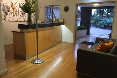 Park Ridge Retreat - Queensland Tourism 4