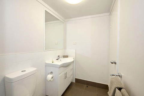 Seasons Hotel Newman - Queensland Tourism 7