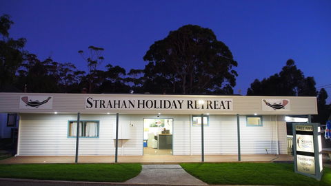 BIG4 Strahan Holiday Retreat - Queensland Tourism 3