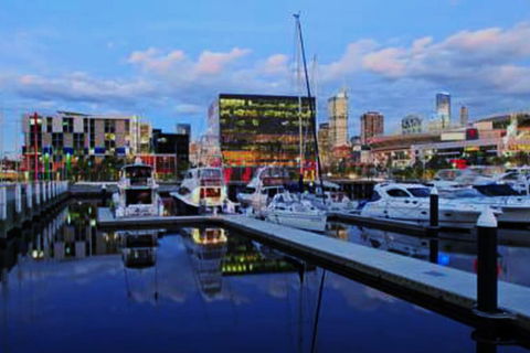 Docklands Private Collection Of Apartments - Digital Harbour - Queensland Tourism 1
