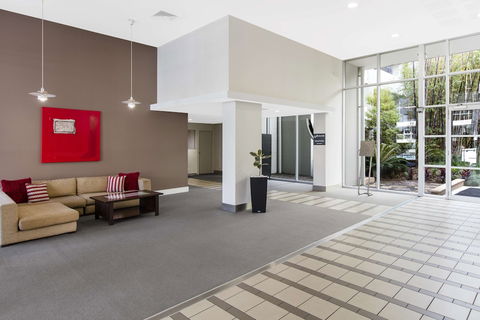 Oaks Brisbane Mews Suites - QLD Tourism 5