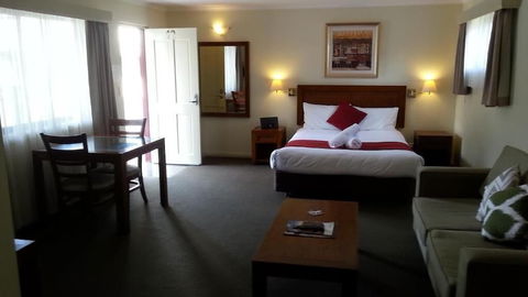 Armidale Pines Motel - QLD Tourism 4