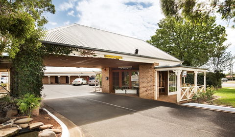 Nightcap At Macquarie Inn - Queensland Tourism 1