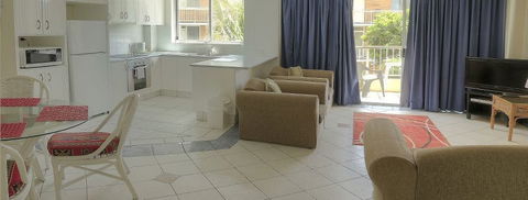 Kupari Apartments - QLD Tourism 3