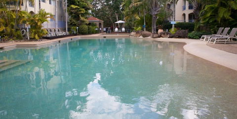 Sanctuary Lake Apartments - Queensland Tourism 5