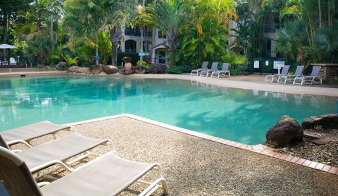 Sanctuary Lake Apartments - Queensland Tourism 3