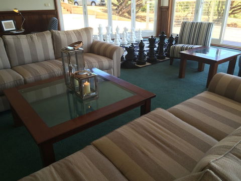 Views Pet Friendly Hotel â€“ Cape Schanck - Queensland Tourism 4